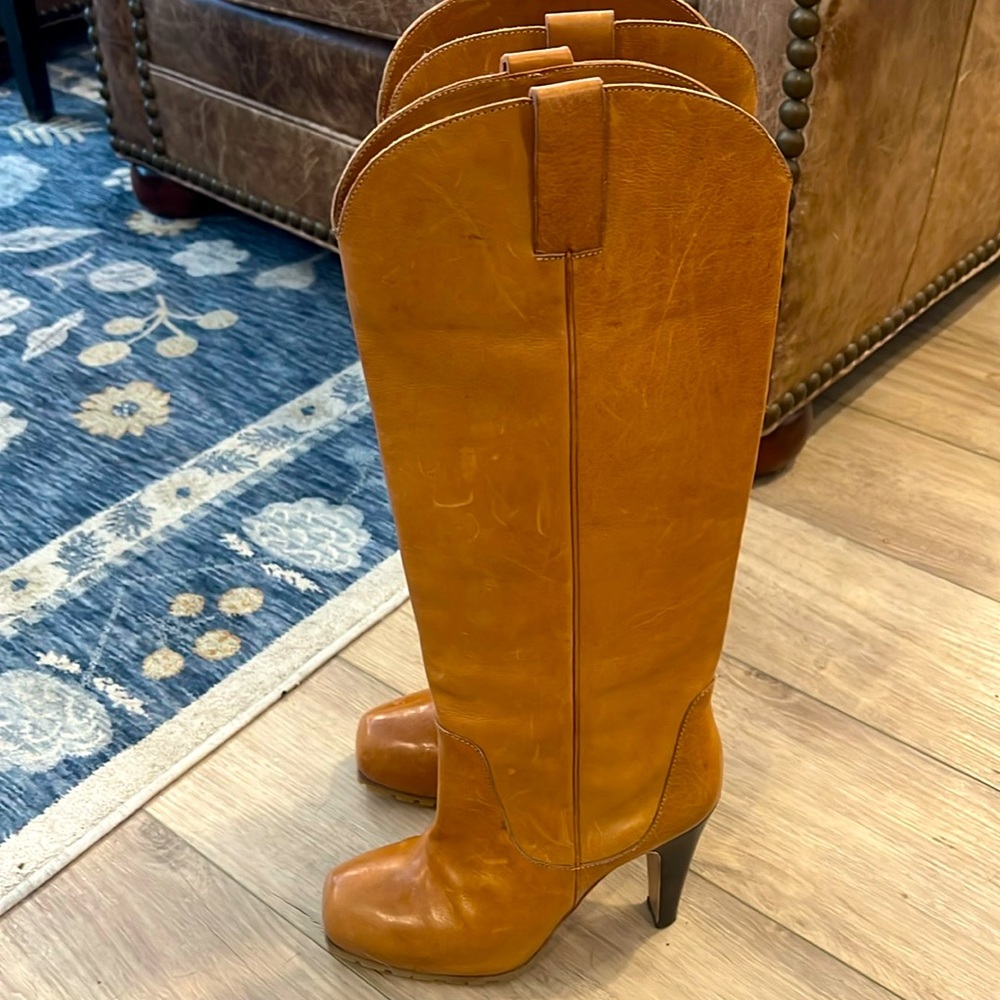 Kalliste Italian Leather Camel Heeled Boots